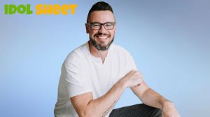 dave hollis net worth