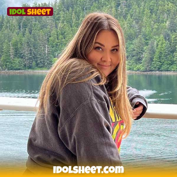 Sarah Rae Vargas Net Worth