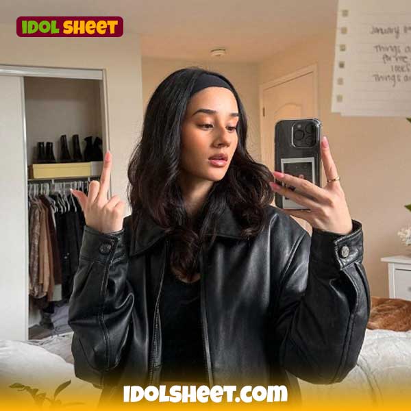 Alex Adams Net Worth