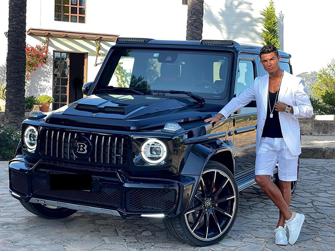 Mercedes G-Wagon Brabus - Cristiano Ronaldo car collection